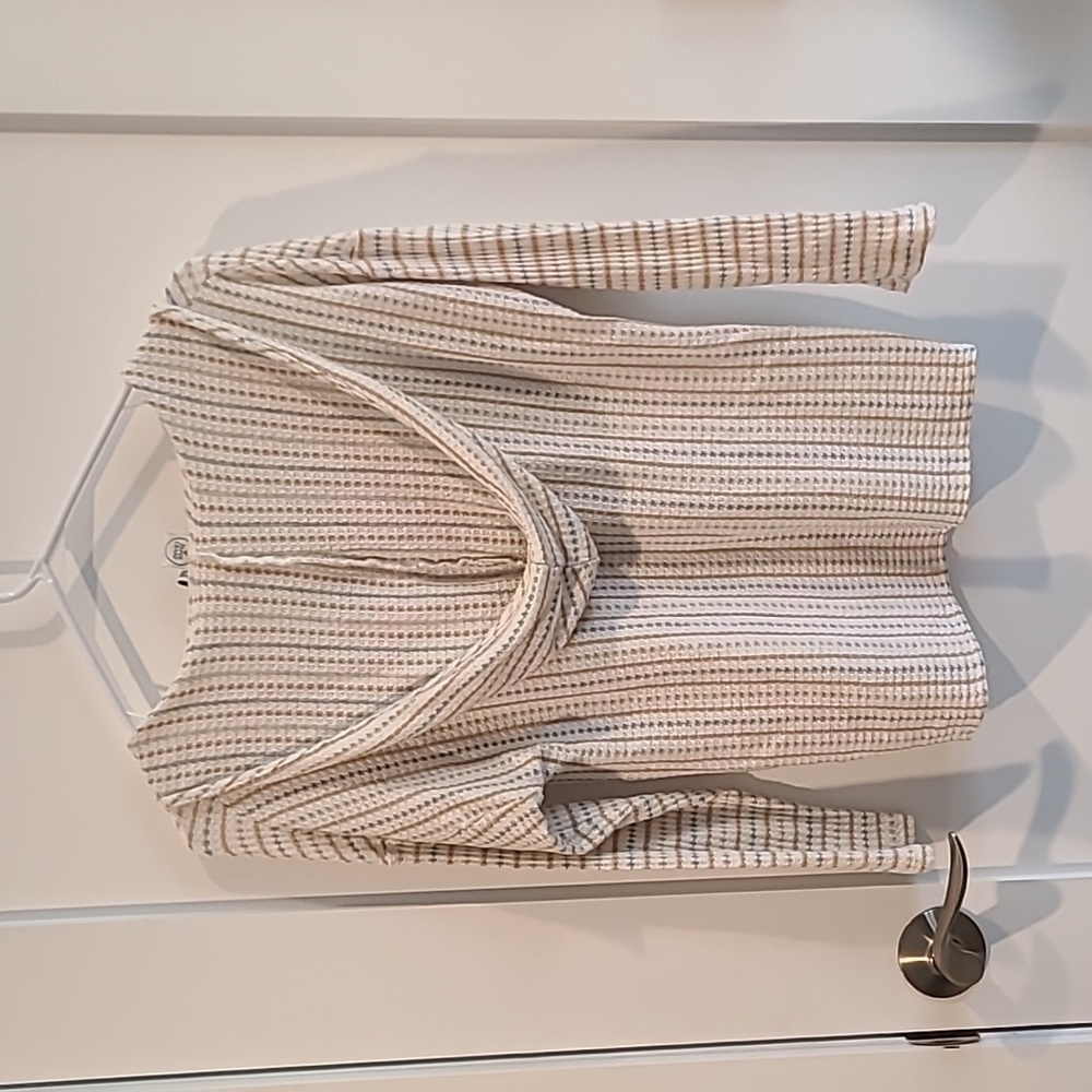Paper Crane Long Sleeved Top​ - Picture 3 of 3